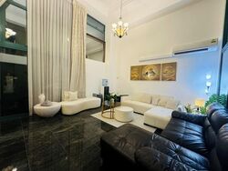 Kew Vale (D16), Terrace #497017681